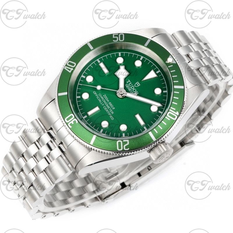 Tudor Black Bay Fifty Eight 39mm Green Geneva Dial Super Clone Watch Automatic 18K Style Gold Case Sport Heritage Model