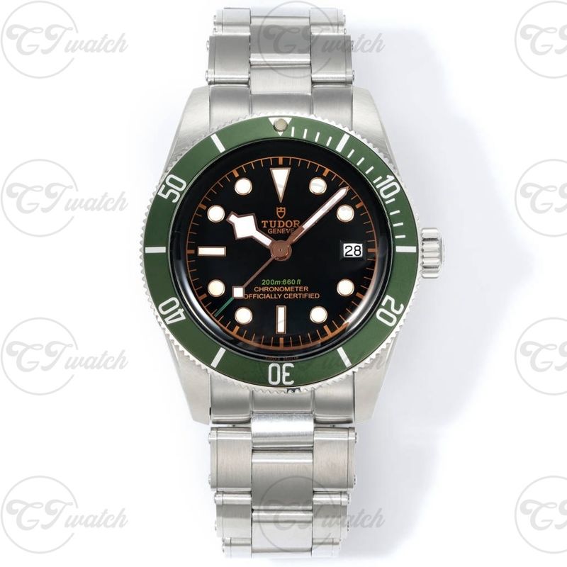 Tudor Black Bay GMT Pepsi Dial Super Clone Watch 41mm Automatic Movement Jubilee Bracelet Travel Style Diver Inspired