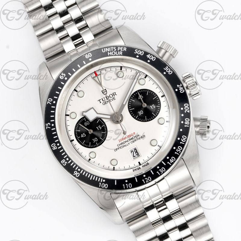 Tudor Black Bay Chronograph 41mm Super Clone Watch All Black Dial Automatic Jubilee Bracelet Racing Design
