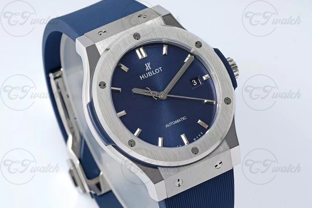 Hublot Classic Fusion Super Clone Watch 42mm Brushed Titanium Case Blue Sunray Dial Rubber Band