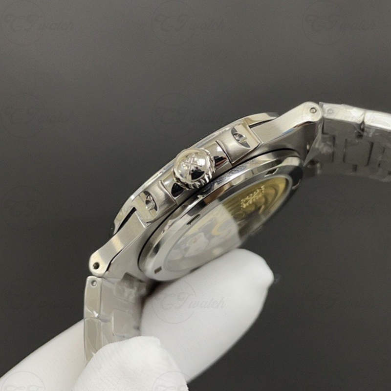Patek Philippe 5711 Aquanaut Stainless Steel Diamond Bezel green Dial Rubber Strap Automatic Luxury Watch