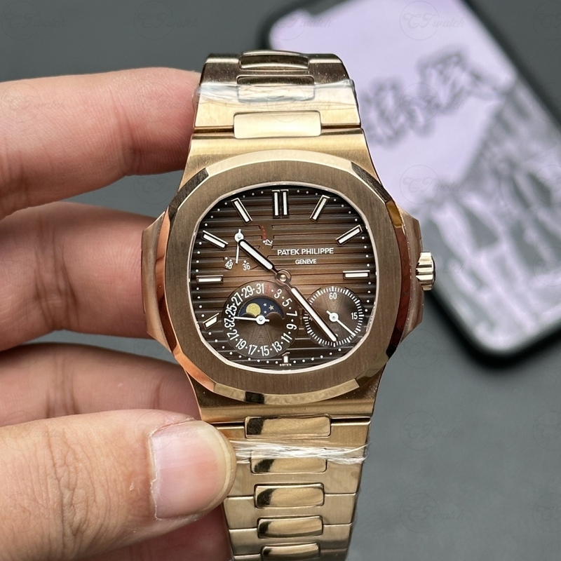 Patek Philippe Nautilus 5712 Moon Phase Power Reserve Automatic 40mm Stainless Steel/Rose Gold/White Gold