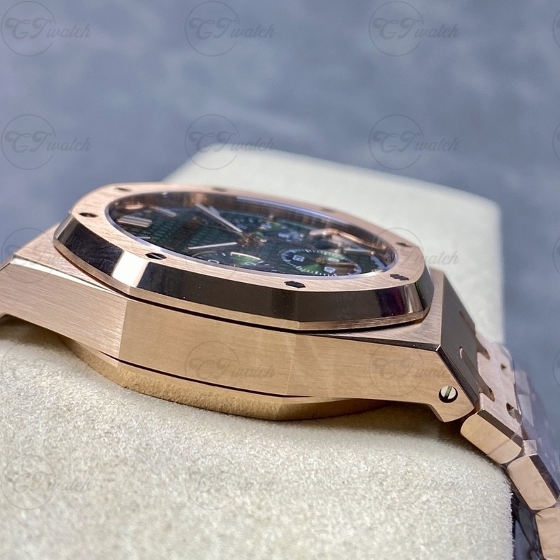 Audemars Piguet Royal Oak Offshore 26715 Green Dial Chronograph 42mm Stainless Steel Automatic Mechanical Watch
