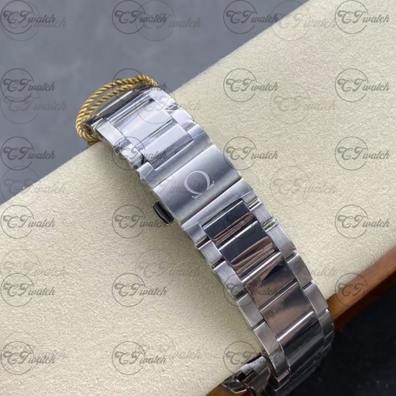 Omega Seamaster Aqua Terra 41.5mm Silver Dial Super Clone Watch – Automatic 8500 Movement