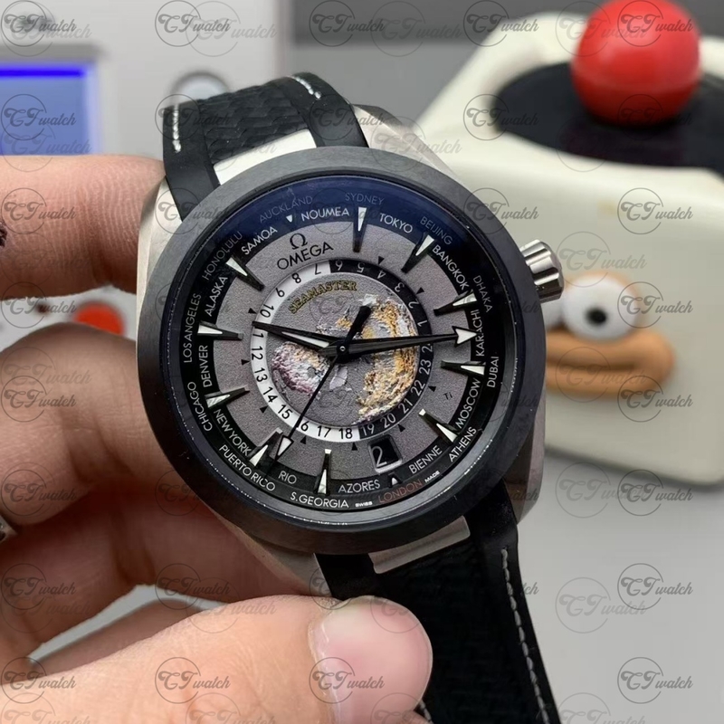 Omega Seamaster Aqua Terra 150M Worldtimer 43mm – Ref. 220.92.43.22.99.001