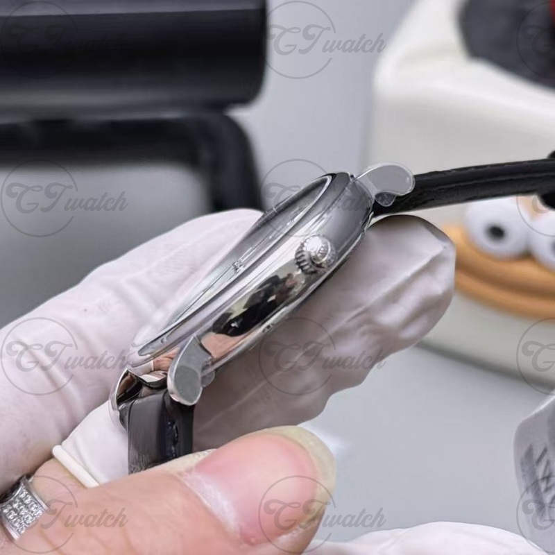 IWC Portofino Automatic 40mm Stainless Steel Watch with Silver Dial (Premium 35111 Calibre Movement Exquisite Craftsmanship & Timeless Elegance)