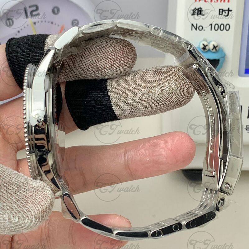 Breitling Navitimer Automatic 41mm en acier inoxydable (mouvement de calibre 17 premium, fabrication de haute précision et conception d'aviation intemporelle au cadran perle)