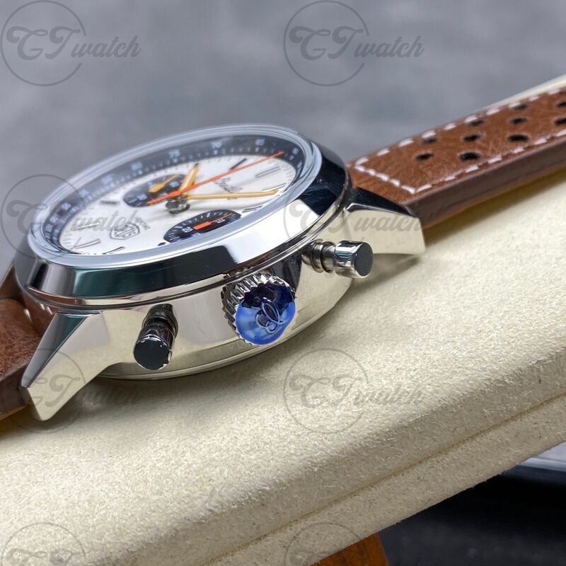 Breitling Top Time B01 Chronographe en acier inoxydable de 42 mm (mouvement de calibre B01 haut de gamme, savoir-faire de haute précision et conception dynamique du cadran de course vert menthe)